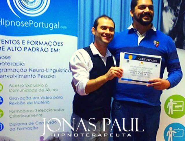 Formação Jonas Paul com o Prof Rodrigo Rizzo em comunicação hipnotica para o alivio da dor